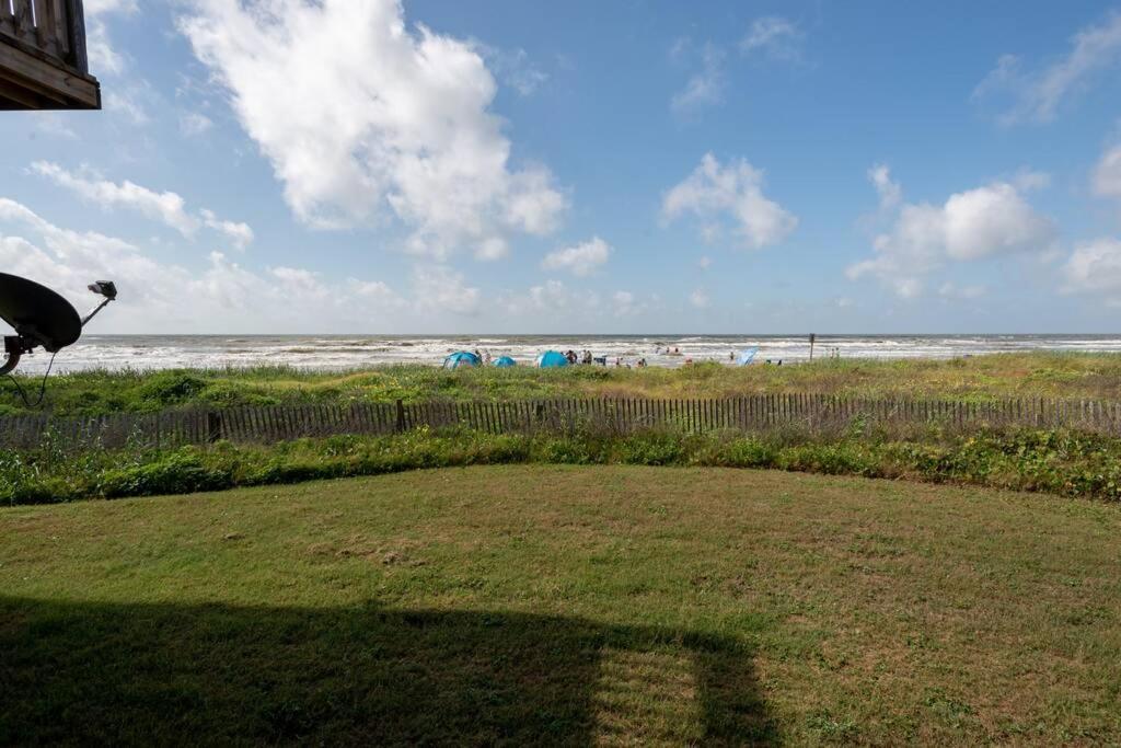 Beach Front On West Beach 加尔维斯敦 外观 照片